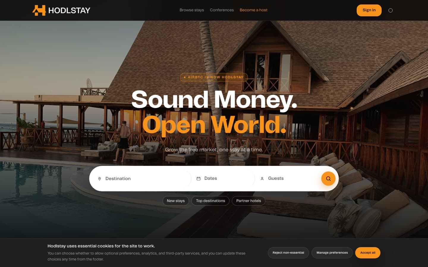 HodlStay global booking marketplace homepage